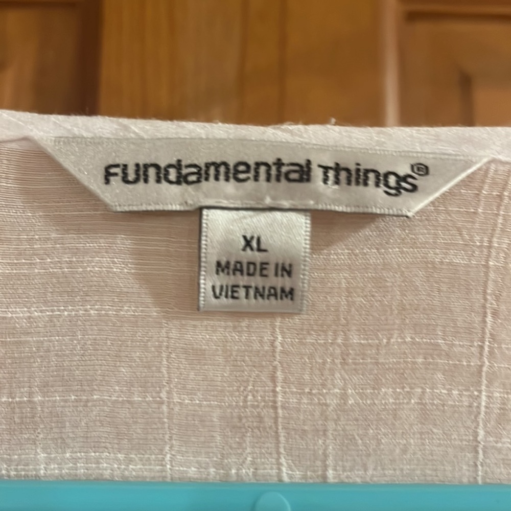 Fundamental things Lacey white blouse size Xlarge . - Picture 3 of 8